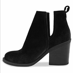 London Fog Black Velvet Ankle Booties